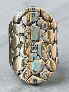 KNUCKLE CONCAVE CUT OUT Pebble Dome Vintage Ring in Silver (tone) SZ 7